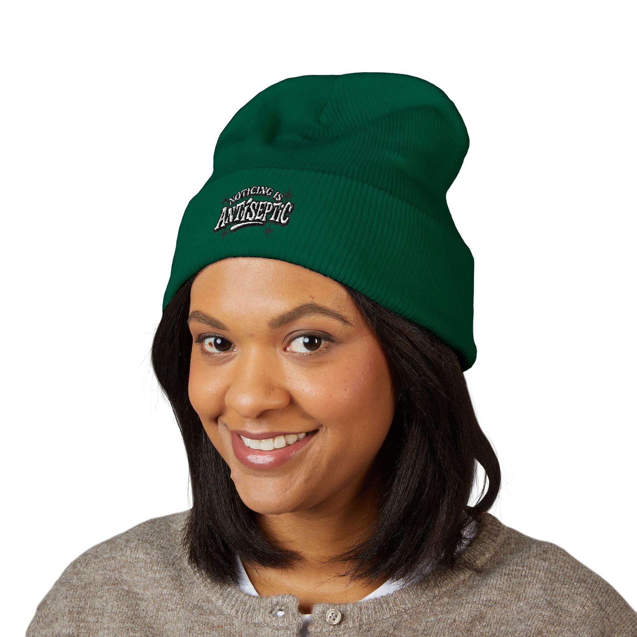 Classic Cuffed Beanie - Cozy Embroidered Winter Hat, Unisex Gift for Warmth, Winter Sports & Everyday Style, Perfect for Gifts and [...]